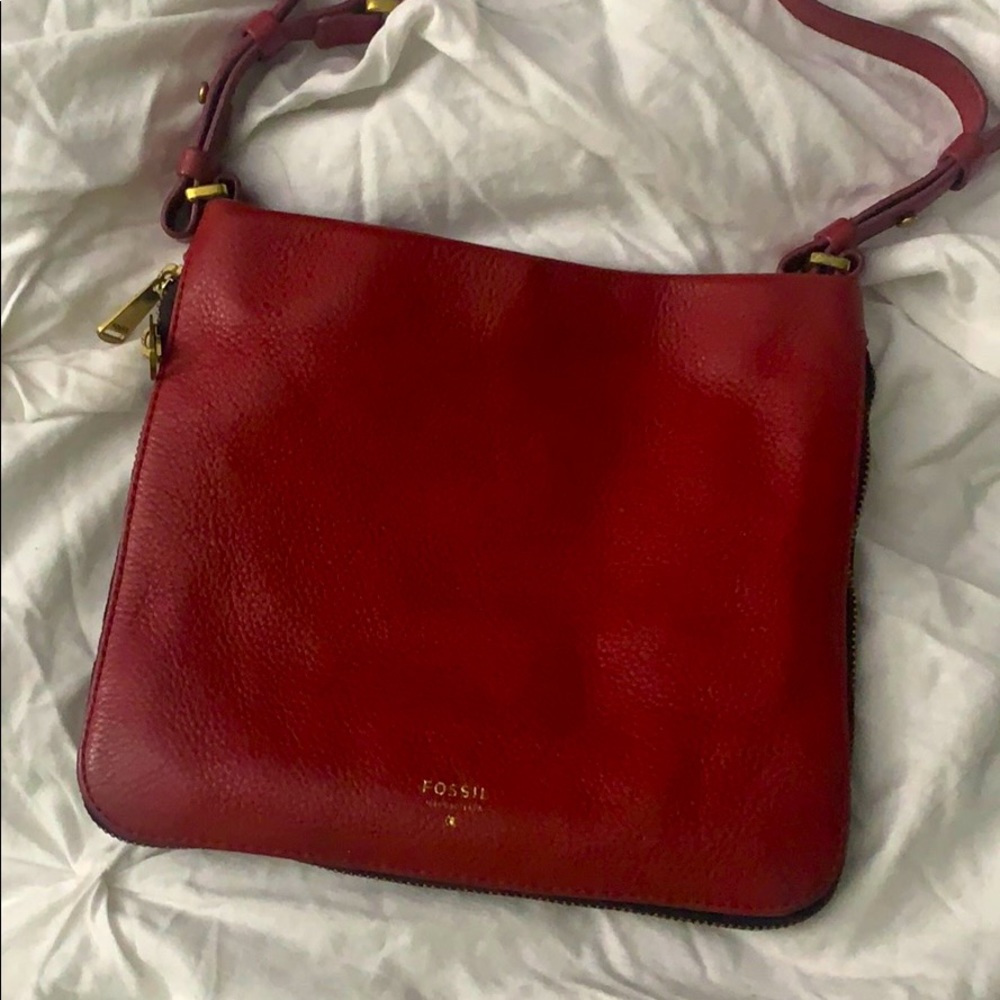 Fossil purse